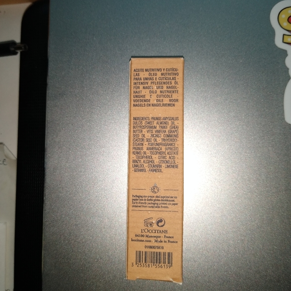 L'Occitane Nail & Cuticle Oil - Picture 4 of 6